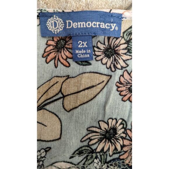 Democracy Women Long Sleeve V-Neck Floral Print Kimono Blouse Blue Size 2X - Picture 10 of 12